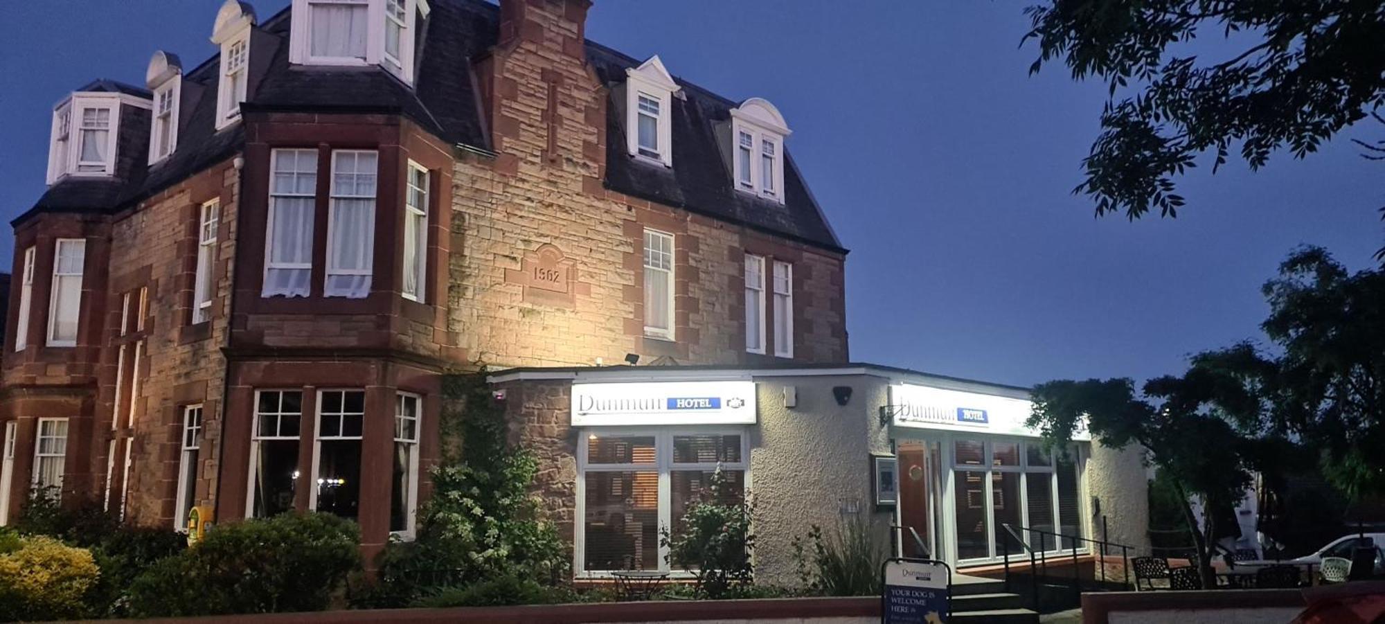 Dunmuir Hotel Дънбар Екстериор снимка