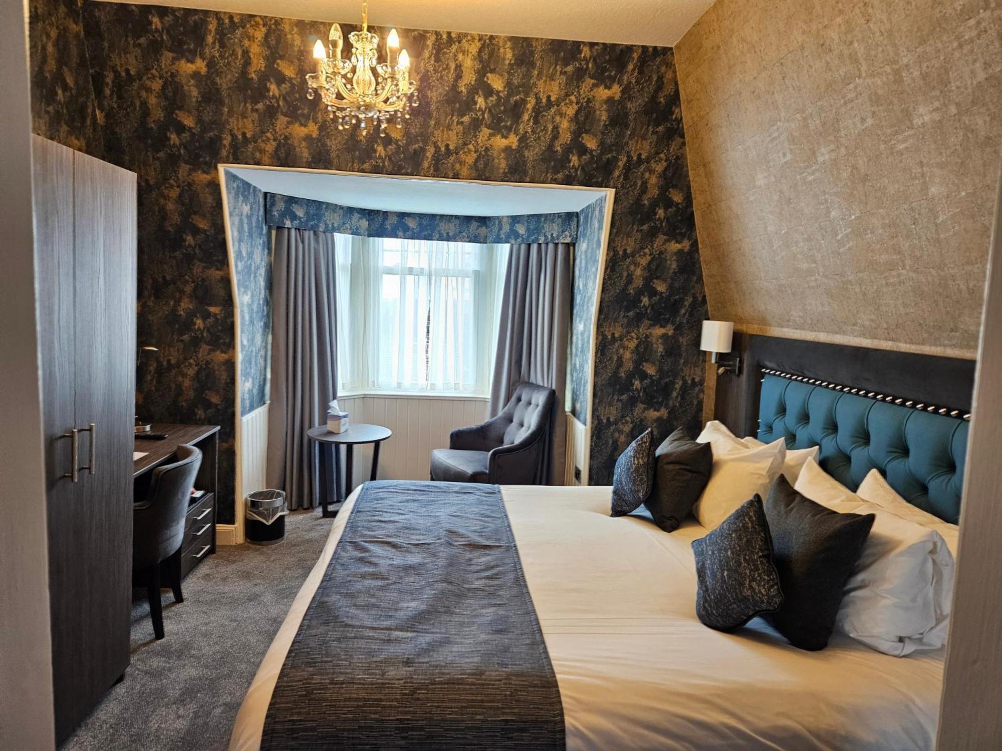 Dunmuir Hotel Дънбар Екстериор снимка